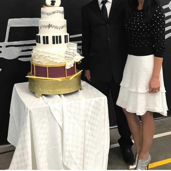 😍Christian Louboutin booties - Picture 2 of 8